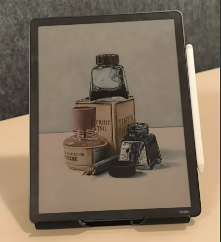Suporte Dobrável Para Tablet, Celular E Kindle